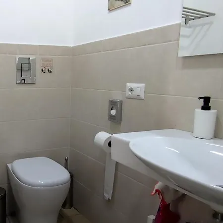 Palazzo Caratozzolo Apartment