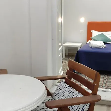 Palazzo Caratozzolo Apartment *