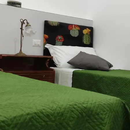 Palazzo Caratozzolo Apartment